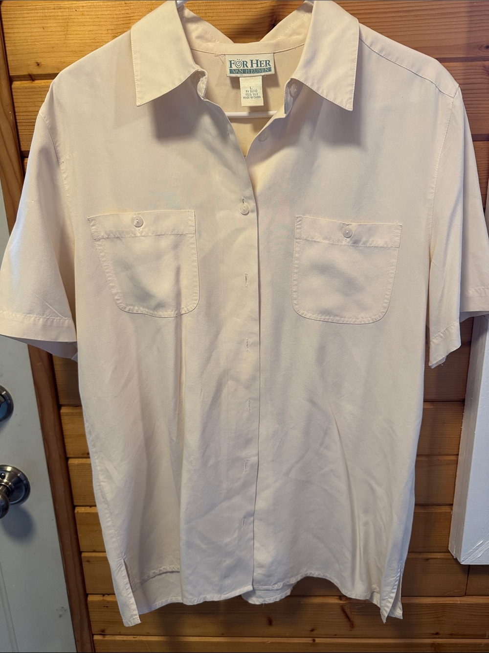Van Heusen Cream Short-Sleeve Button-Down Shirt with Chest Pockets